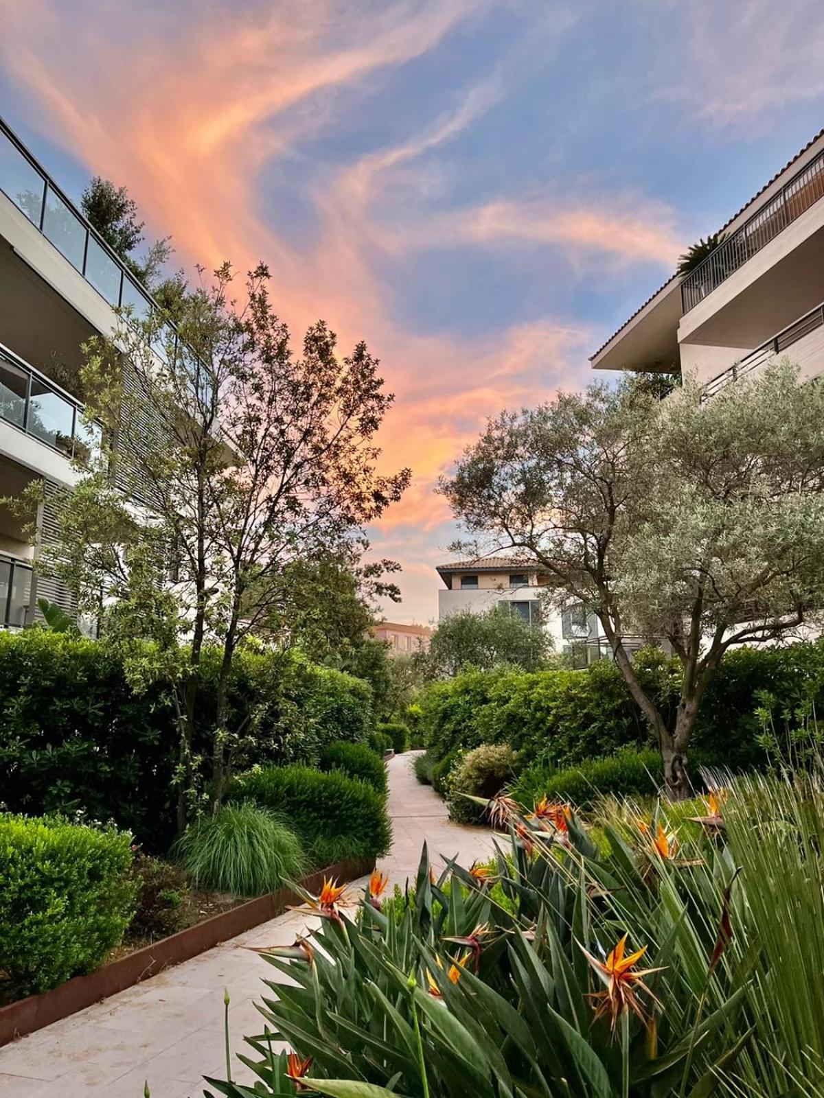 Exclusive Resort Apartments With Parking Σαιν-Τροπέ Εξωτερικό φωτογραφία